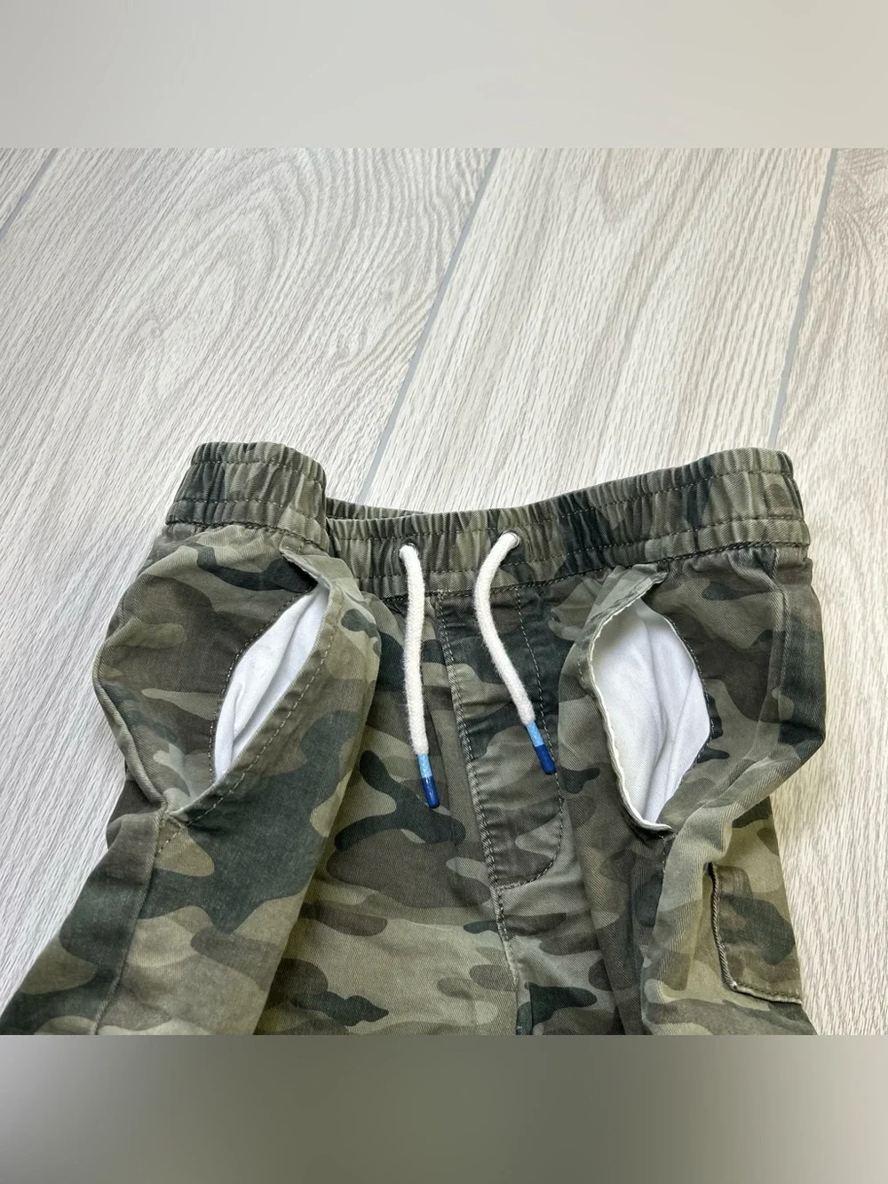 Gap Kids Easy Pull-On Camouflage Shorts Green Youth XL